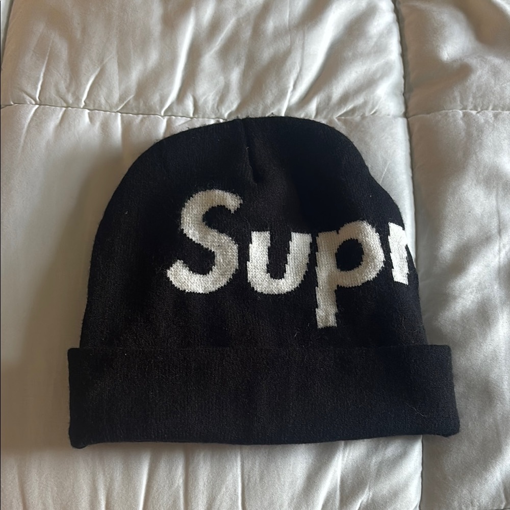 Supreme Black Beanie